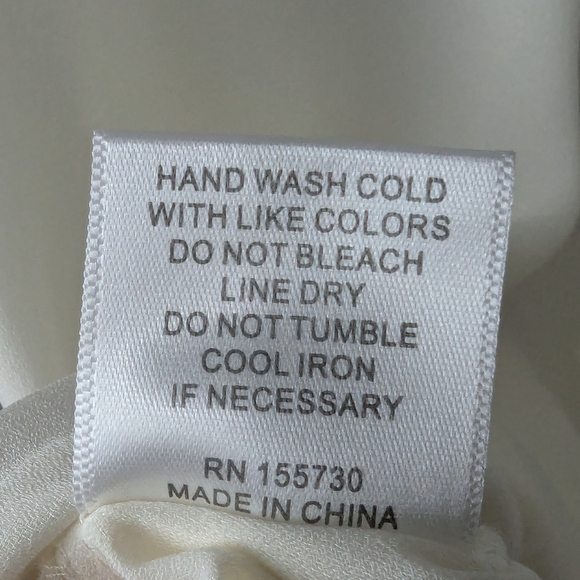 Rose + Olive 2X Boho Asymmetrical Blouse V-Neck Front & Back - Picture 8 of 11